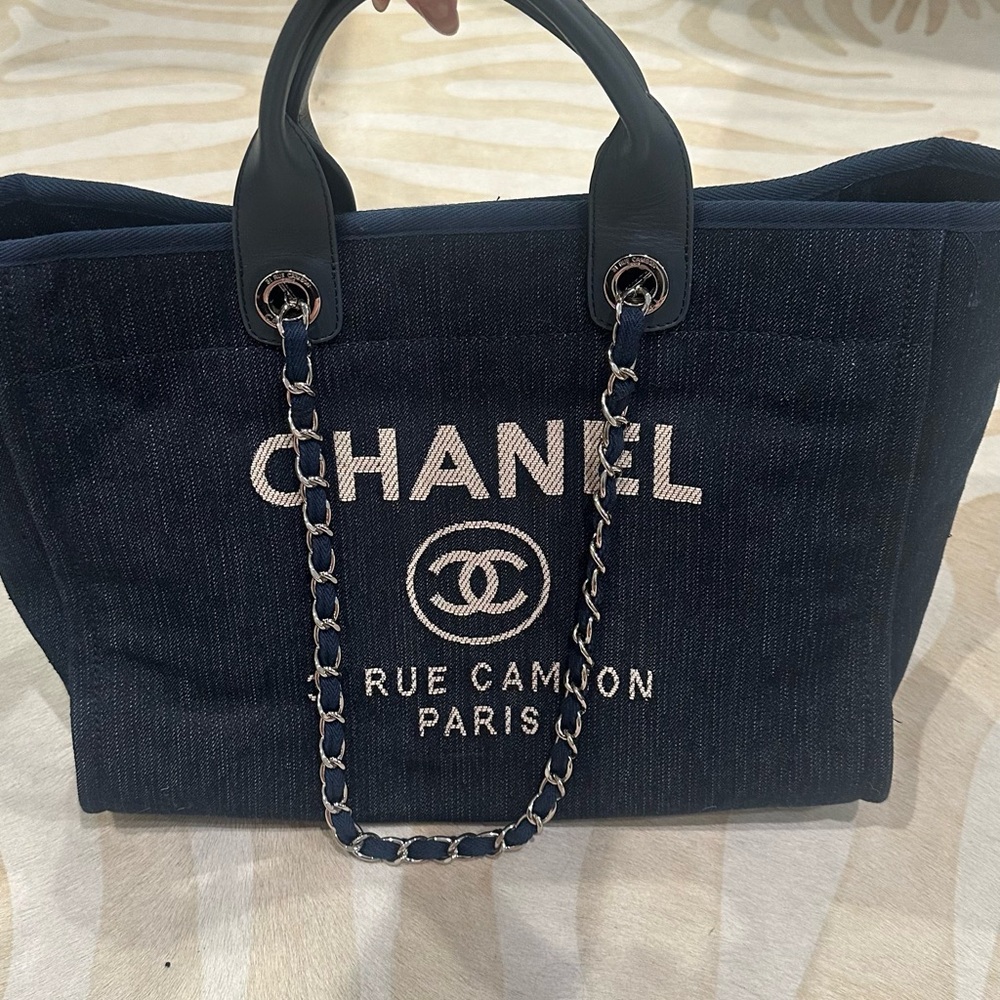Chanel LIKE Large Deauville Navy Tote